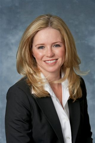 Molly Langenstein, the general business manager of Macy’s Ready to Wear, will be inducted into Kent State University’s Fashion School Hall of Fame. Molly Langenstein, the general business manager of Macy’s Ready to Wear, will be inducted into Kent State University’s Fashion School Hall of Fame.