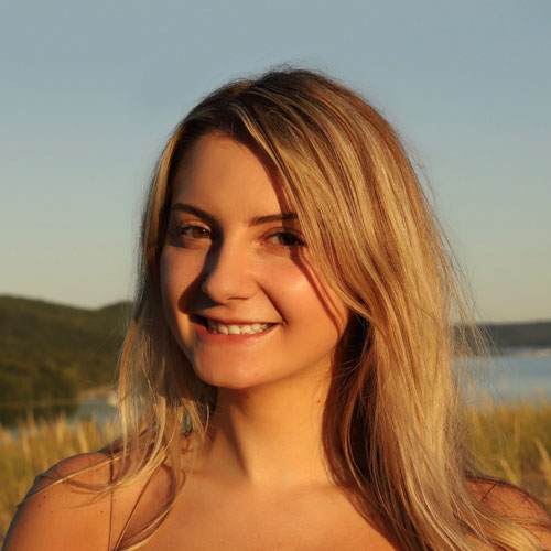 Photo of Olivia Haas