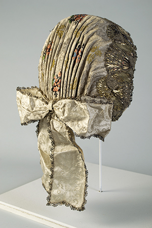 Czech bonnet