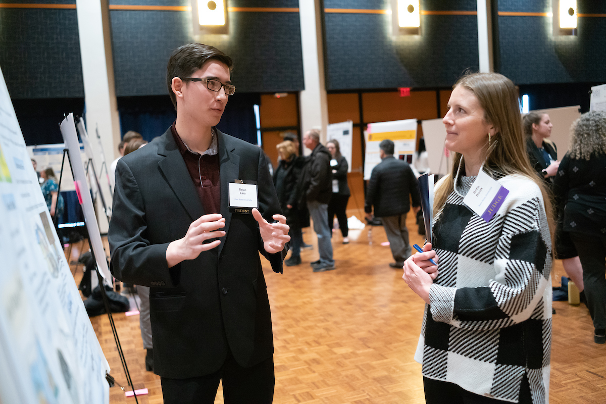 Undergrad researcher at Symposium 2023