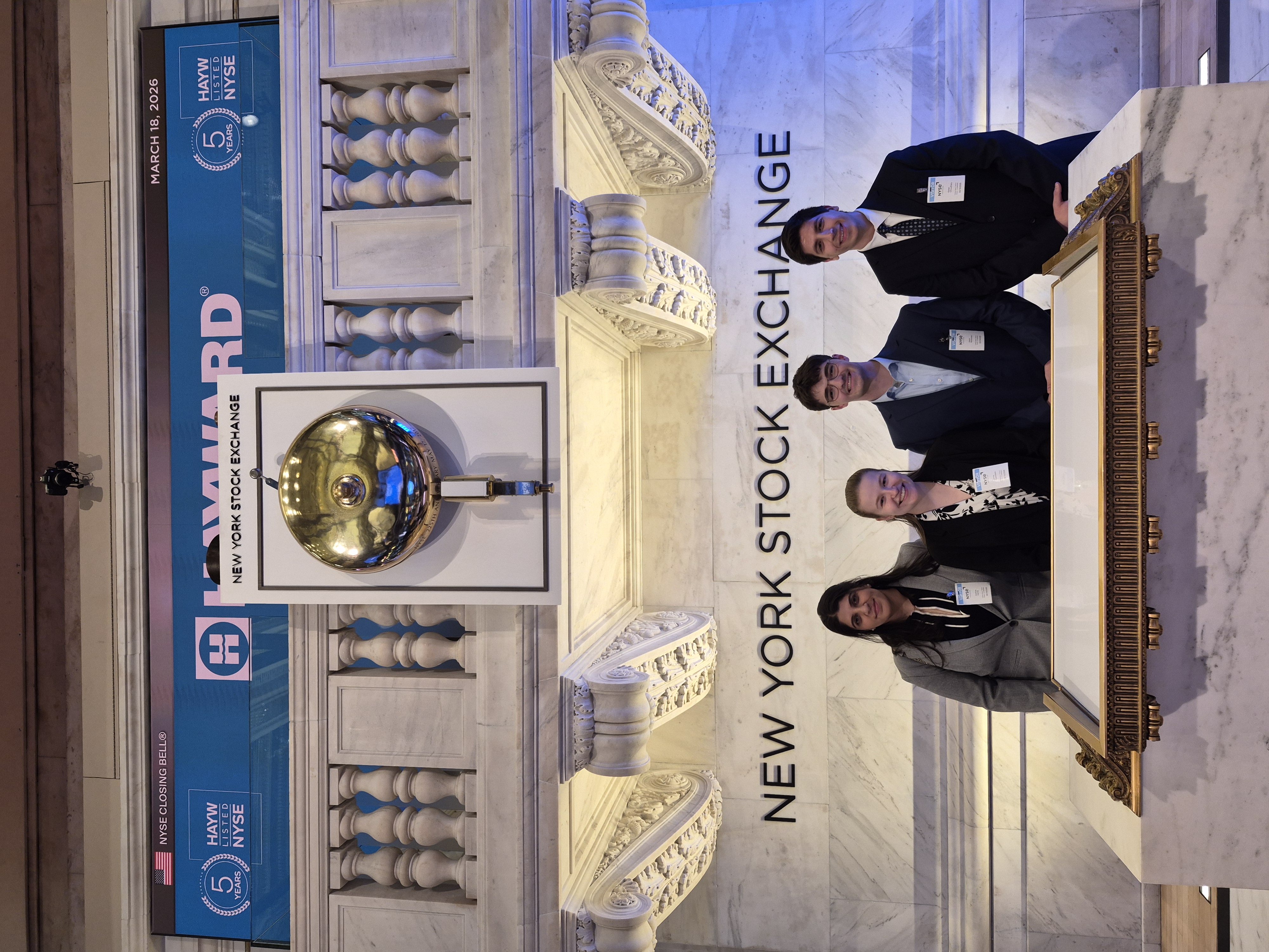 GFAM students at NYSE