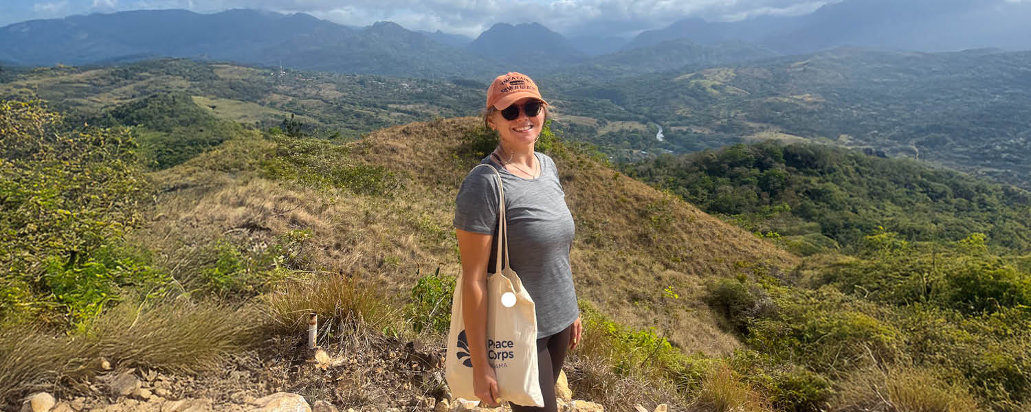 Molly McKnight in Panama