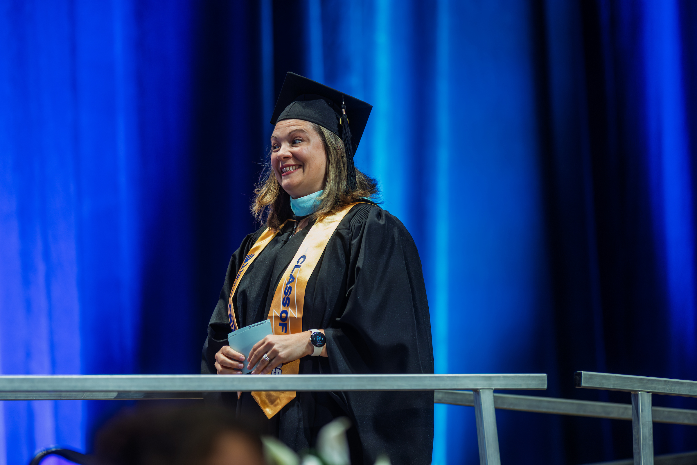 Lisa O'Connell Receives Her Degree at ֹ's August 2025 Ceremony