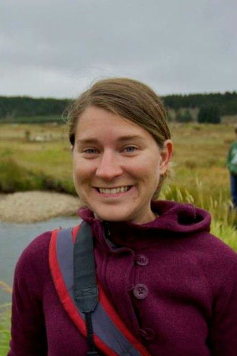 Headshot of Dr. Lauren Kinsman-Costello