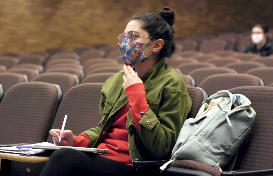 Student with mask in class