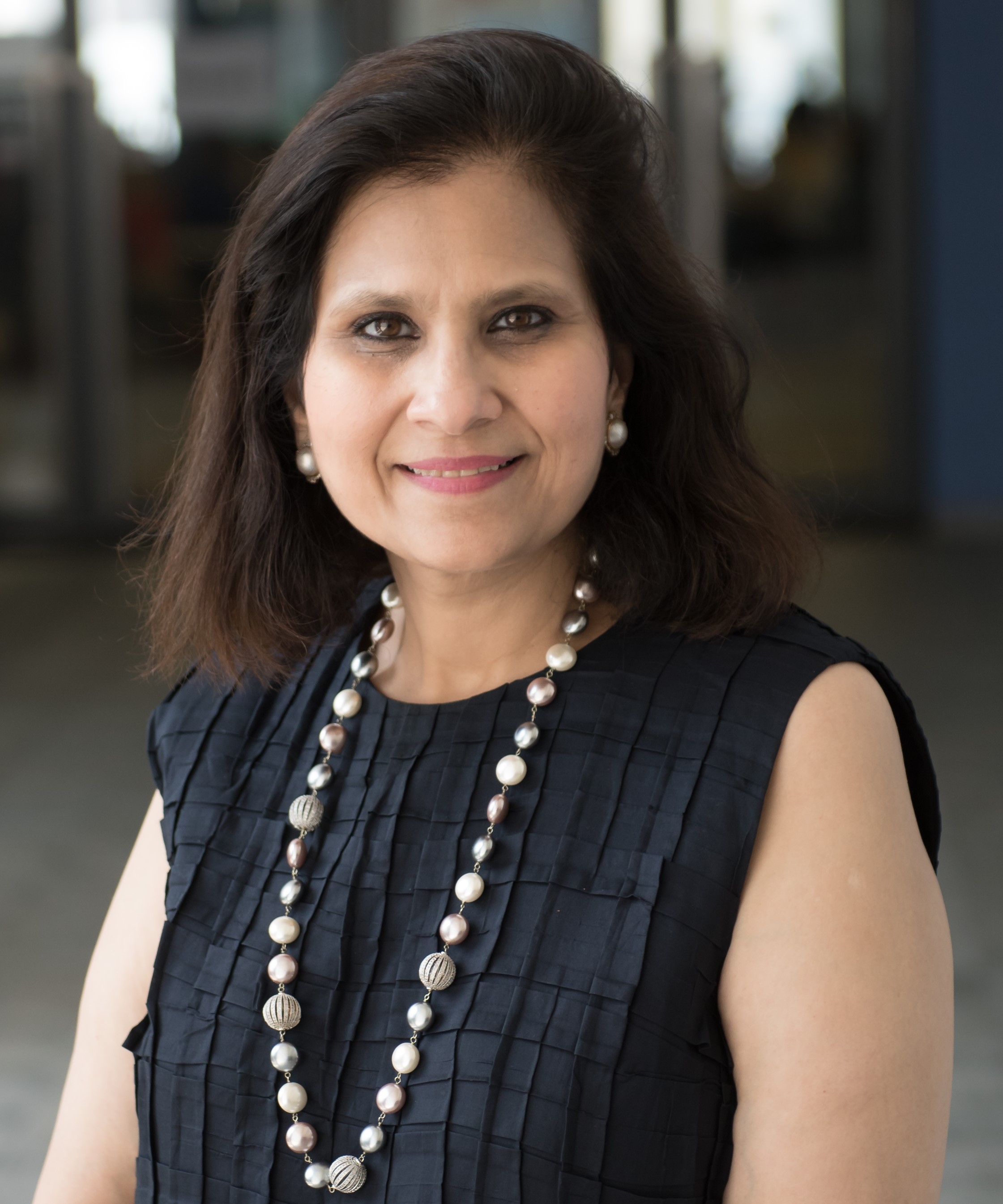 Shonal Agarwal Headshot