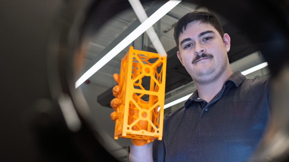Mark Stallone is working in Թ State's Spacecraft Design Lab to build a satellite that may one day go to space.