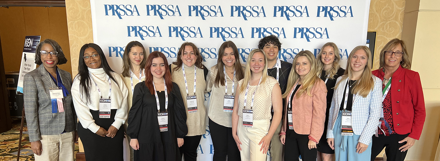 Students and faculty at PRSSA Conference