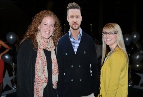 2014 Office Support Staff Luncheon 'star guests' take a moment to pose with Justin