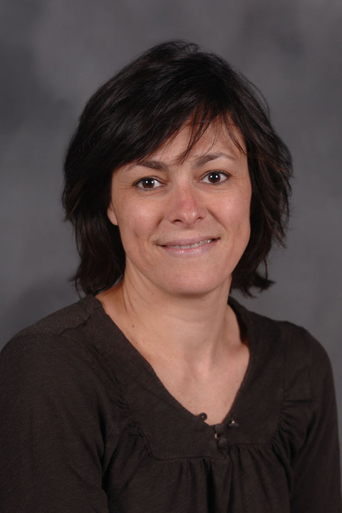 Photo of Gemma Casadesus Smith, professor of biological sciences, 鶹ý