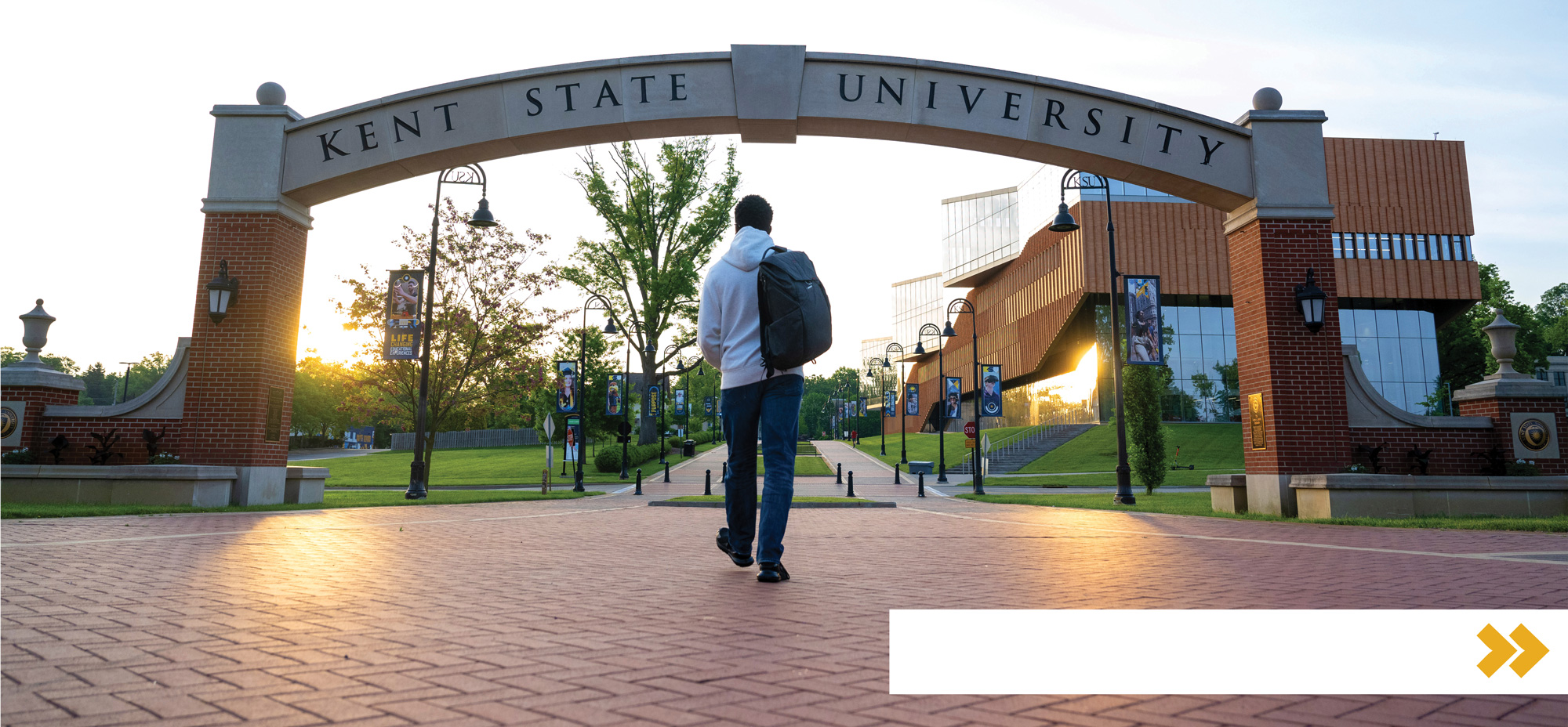 Student facing Kent State Campus