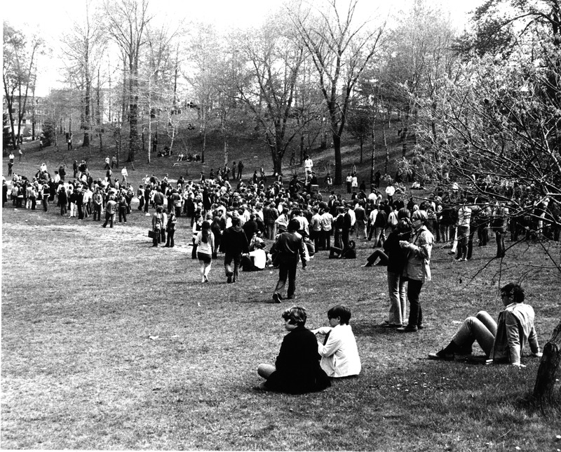 Kent State student protestors in the Commons on May 4 before the shooting