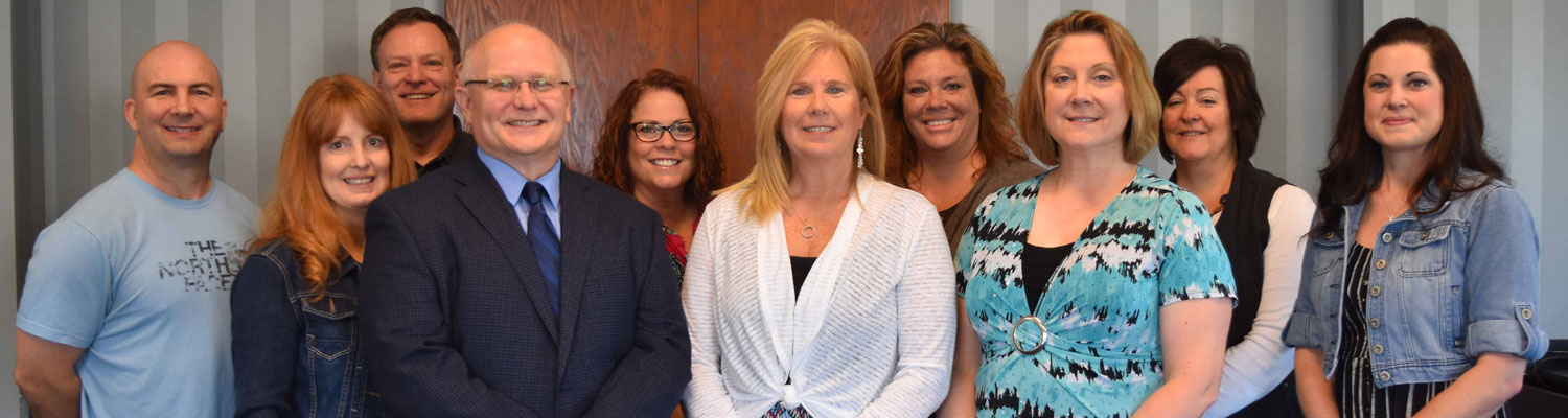 Congratulating Debbie Riggs (center) on receiving the President’s Award of Distinction