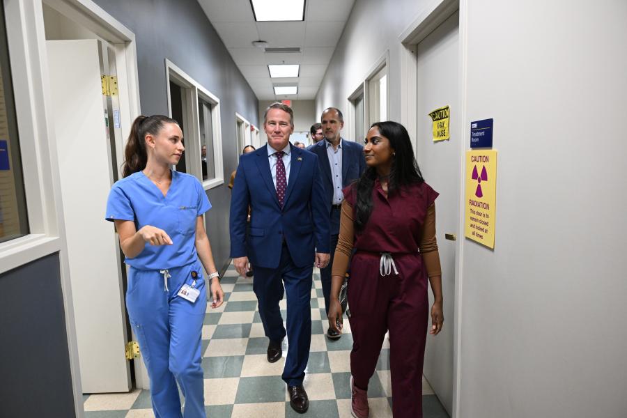 U.S. Senator John Husted tours Kent State's College of Podiatric Medicine September 2026