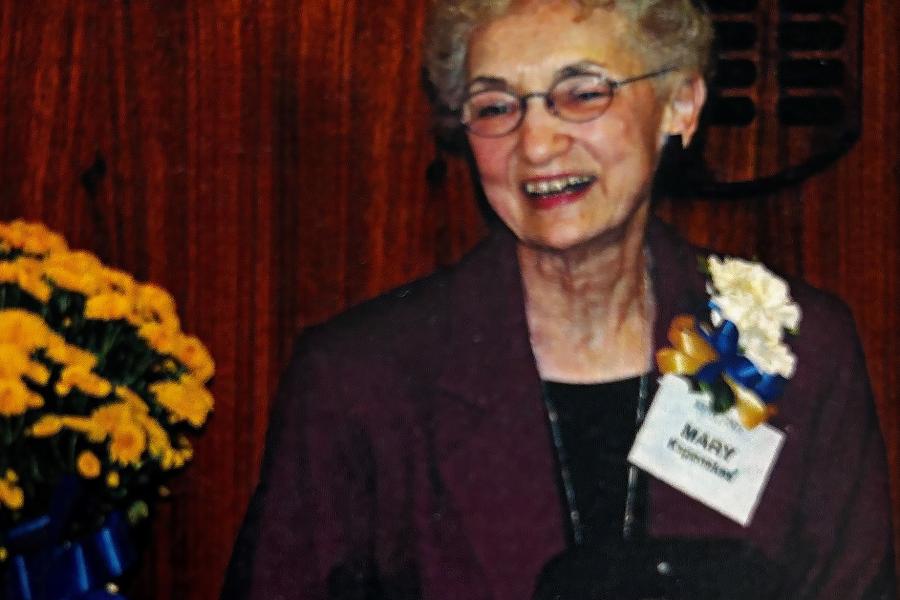 Mary P. Kapenekas photo