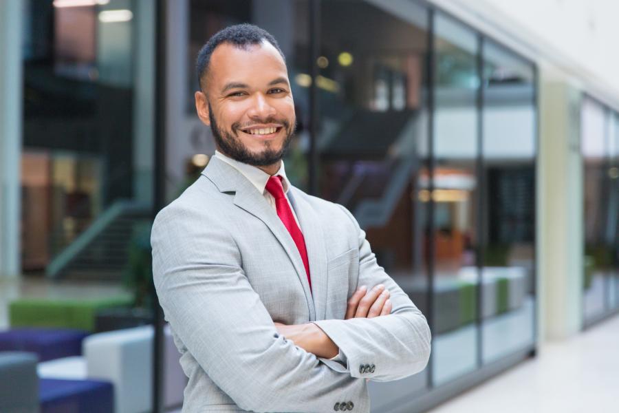 Mastering the Sales Essentials program image