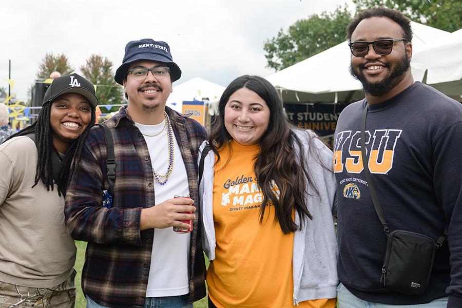 Alumni attend an event 