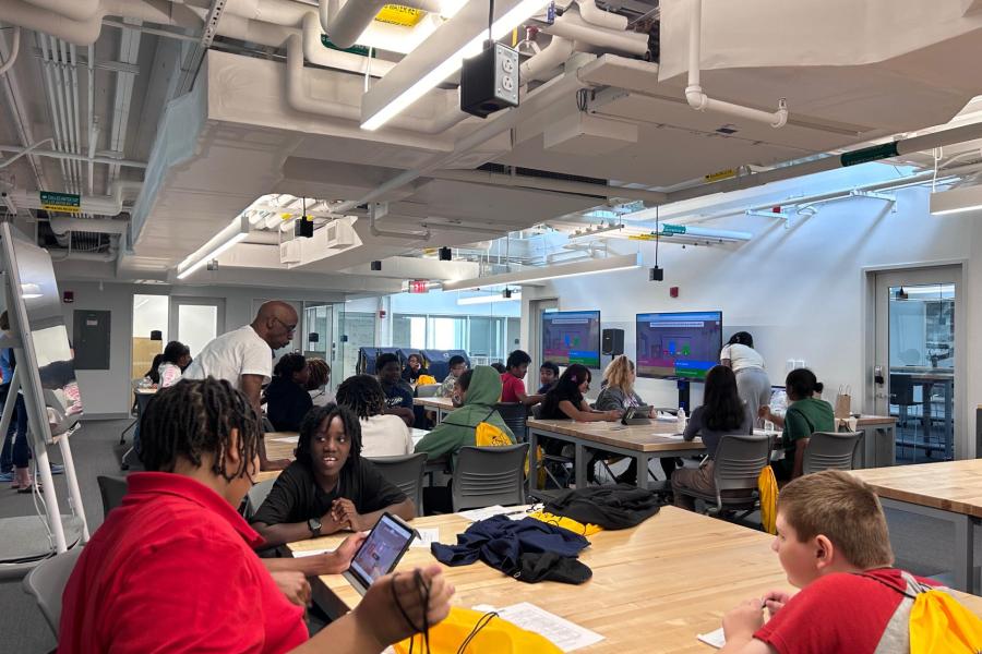 Photo of IPromise Scholars during an event