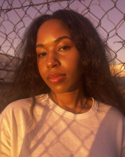 Charisse Harris headshot