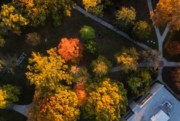 Drone shot of fall colors on Kent's front campus.