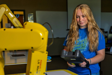 Electrical/Electronic Engineering student, Kendell