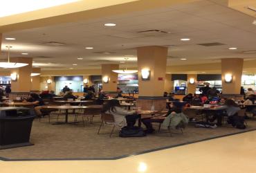 Students eat, meet and greet in the Kent Student Center Students eat, meet and greet in the Kent Student Center