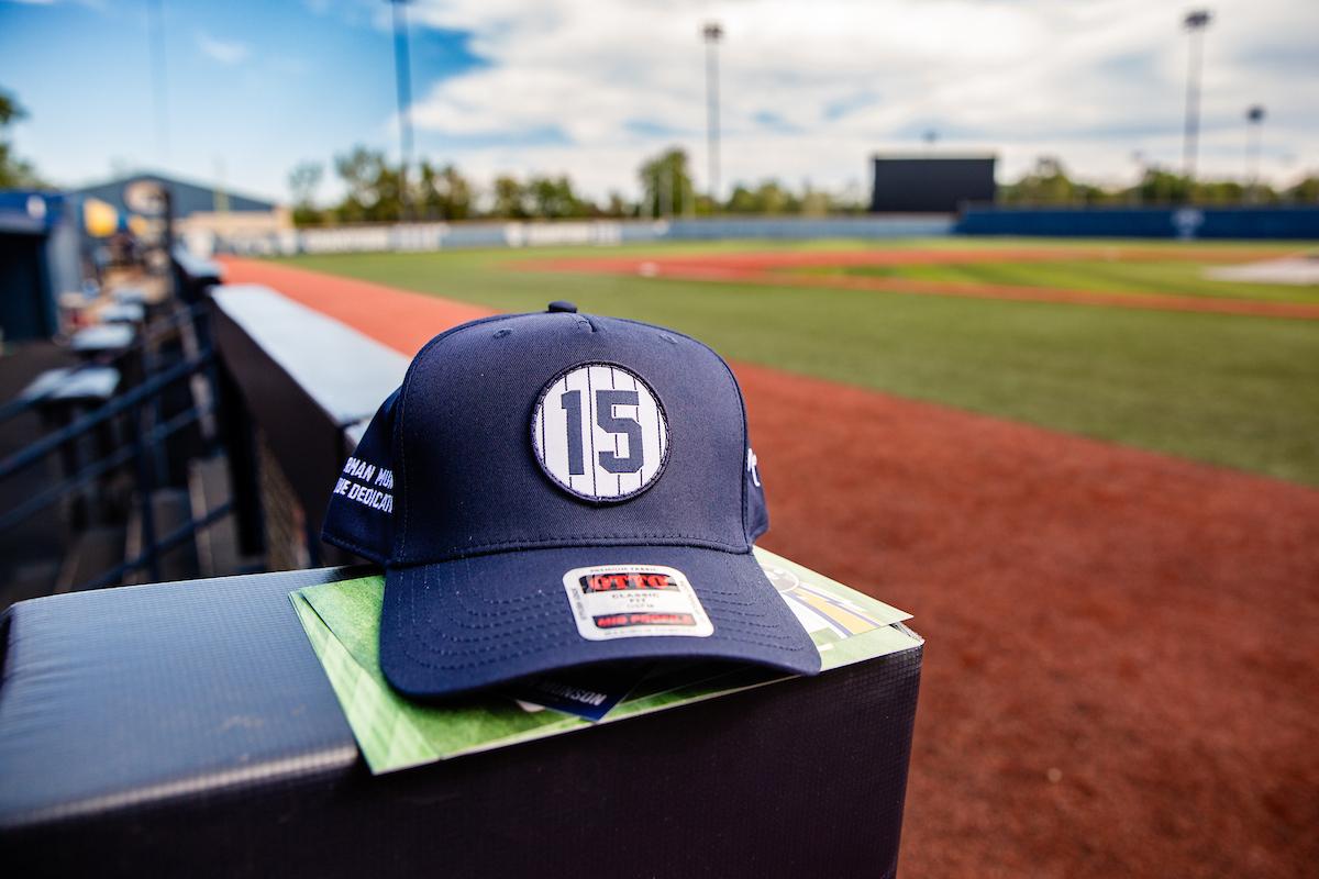 Hats with Thurman Munson's number were worn at the ceremony. 