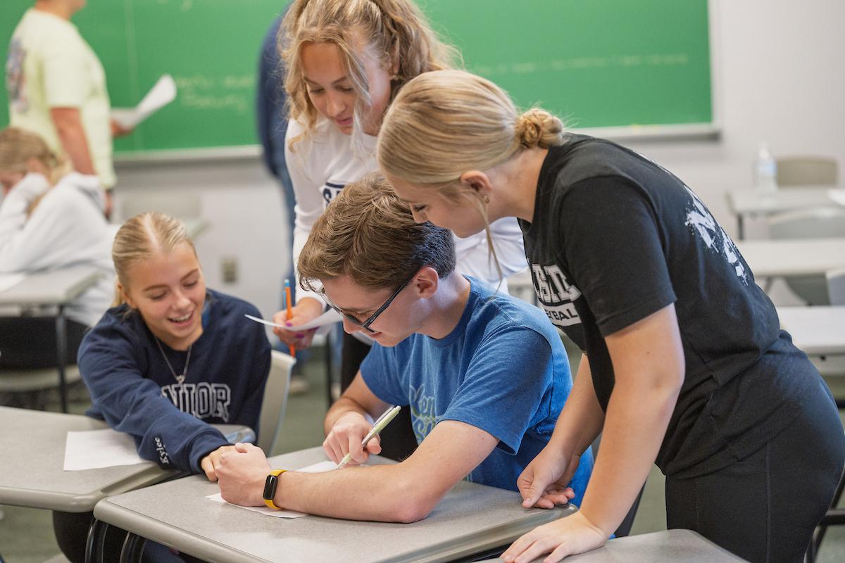 Students in a classroom at ����ֱ�� State University at Ashtabula.