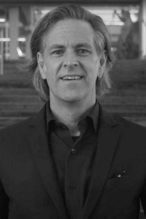 J.R. Campbell Headshot