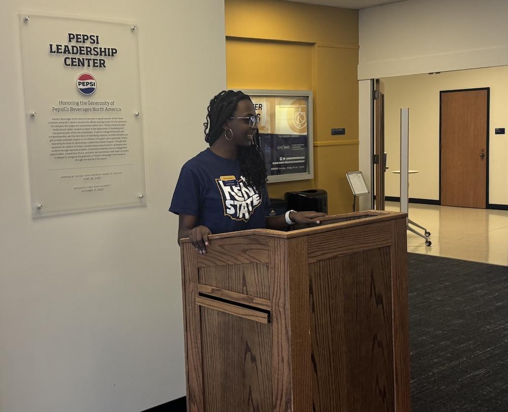 Trinity Chapman, junior journalism major 