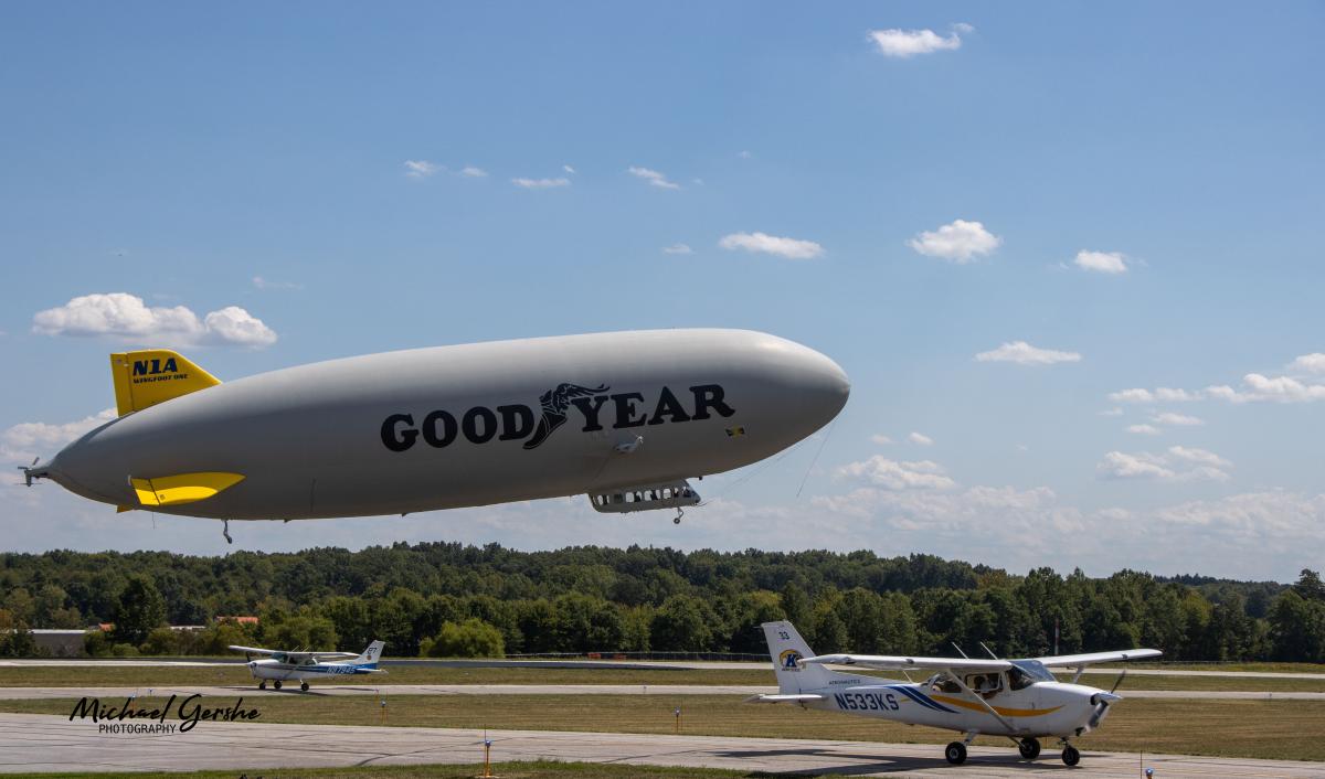 Wingfoot One at the Vlog Airport.