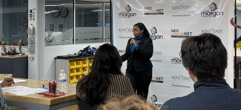 Ralecia Vickers in action at the LaunchNET elevator pitch