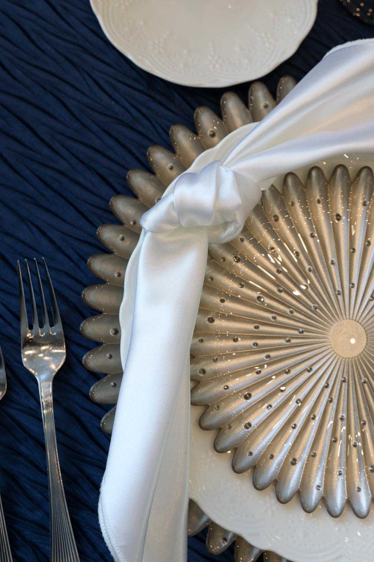 Hanukkah-Themed Table - HEM Design Challenge 2025