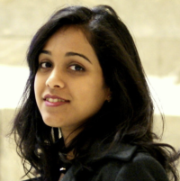 a profile picture of a woman