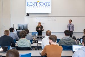 Linell Homentosky speaks at her alma mater