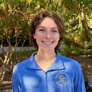 Annie Perrotta Headshot