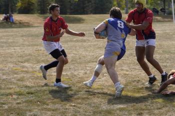 Stuart playing rugby for ����ԭ��'s club team.