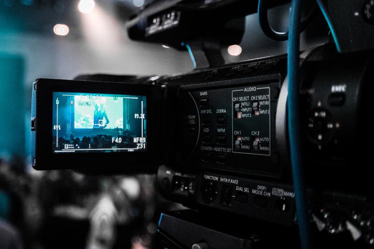 multimedia translation