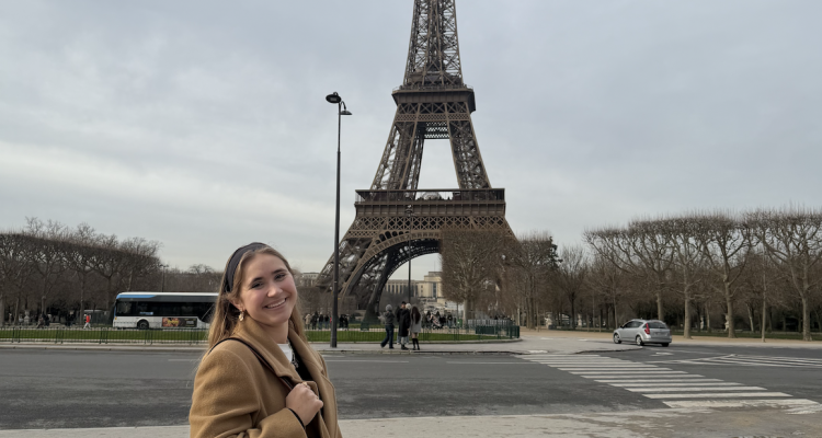 Lauren in front of the Eiffel Tower
