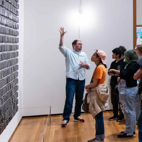 Prof. Warner with students at the Cleveland Museum of Art