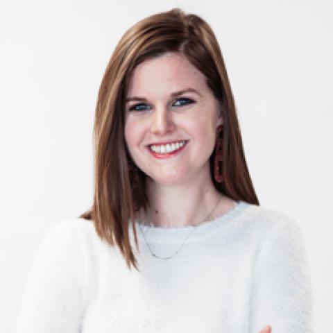 Alumna Anne Skotch