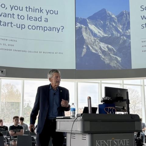 Matthew Likens speaks at the 26 Solomon Entrepreneurship Speaker Series