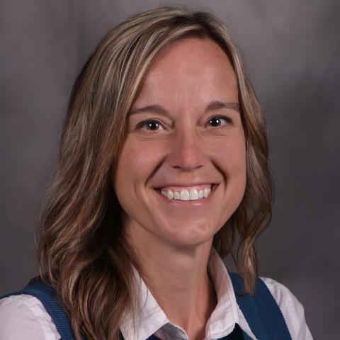 Headshot of Holly Slocum