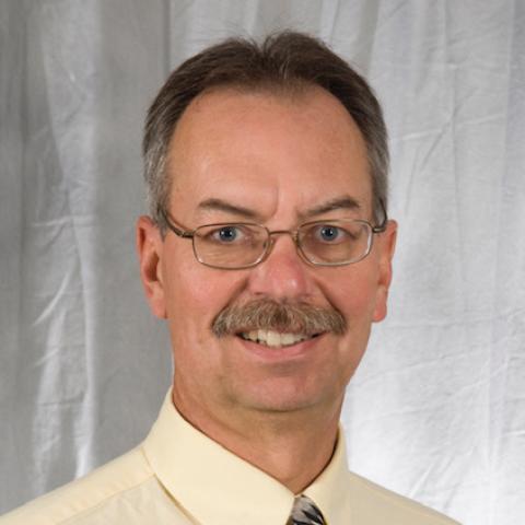 Headshot of Art McCreary.