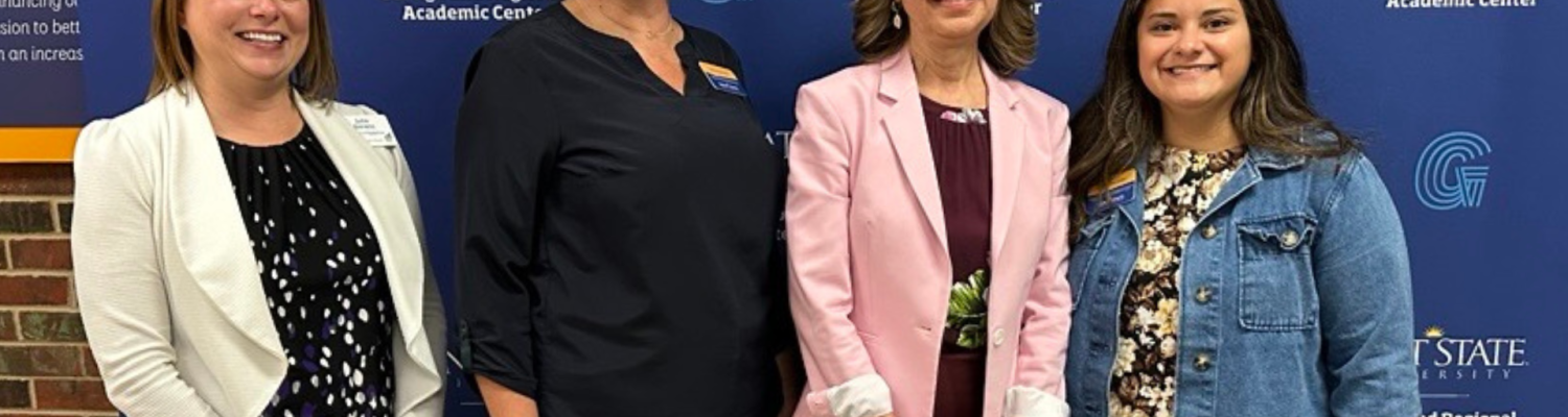 4 women from �������� Geauga and Twinsburg Smile at the Camera