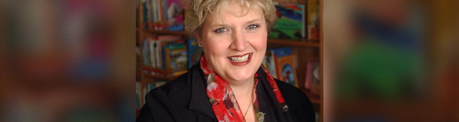 Headshot of former iSchool professor Carolyn Brodie