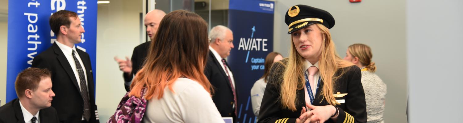 Professional Pilot speaks with student