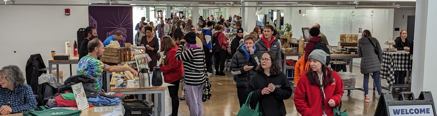 DI Hub hosts the Haymaker Farmers Market