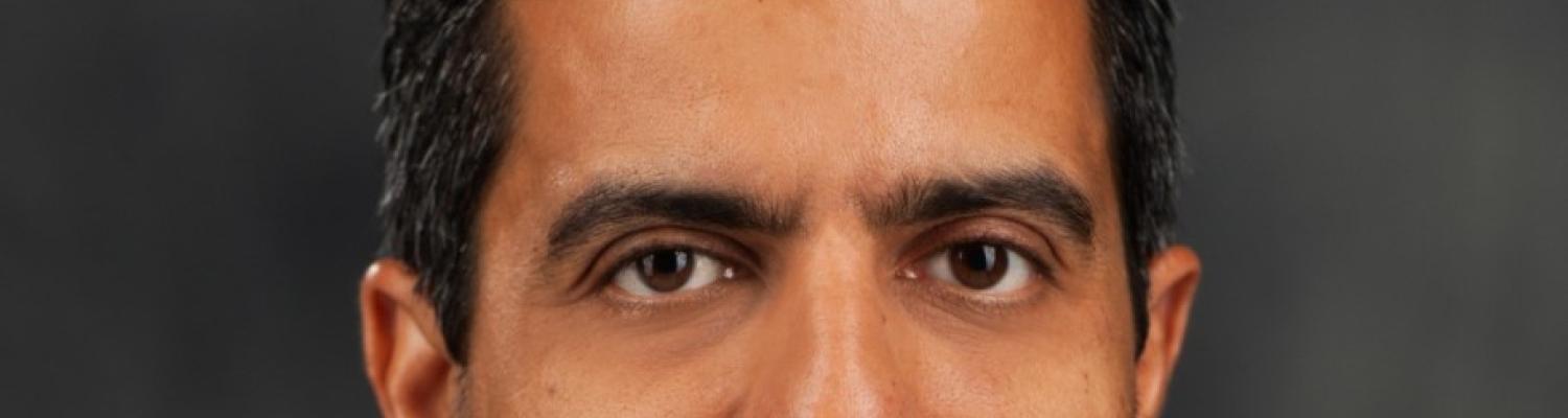Halis Sakiz headshot
