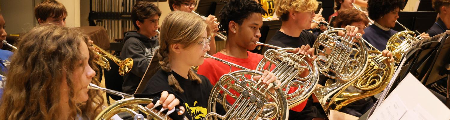 Kent State Youth Winds students on stage